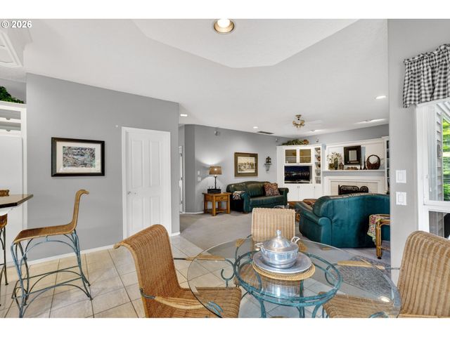 9085 Sw 180TH Pl, Beaverton, OR 97007