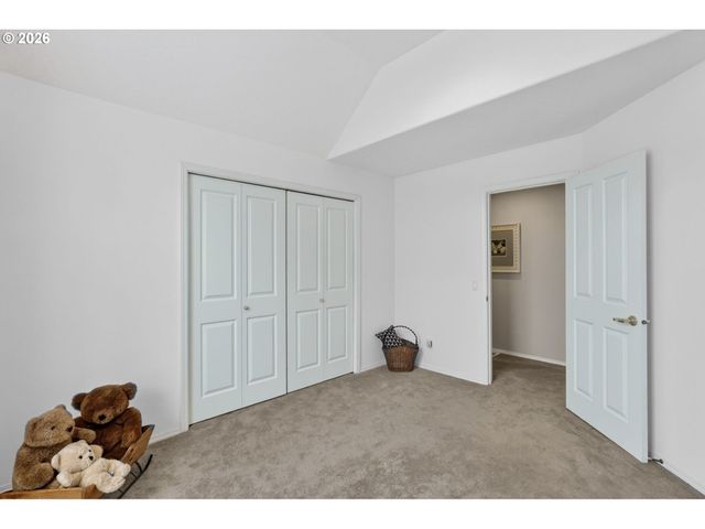 9085 Sw 180TH Pl, Beaverton, OR 97007