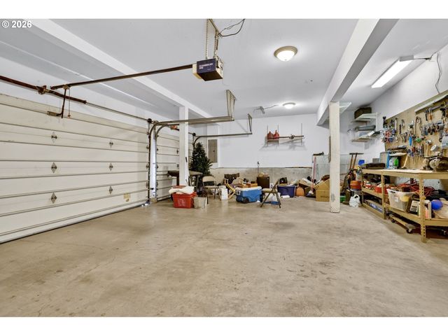 9085 Sw 180TH Pl, Beaverton, OR 97007