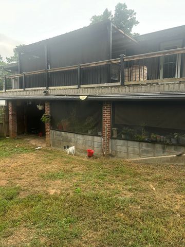 25 Talley Lane, Rossville, GA 30741