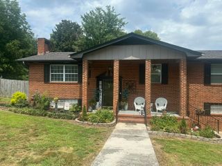 25 Talley Lane, Rossville, GA 30741