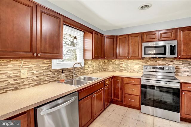 21 HOPE TERRACE, Carlisle, PA 17013