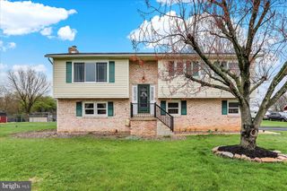 21 HOPE TERRACE, Carlisle, PA 17013