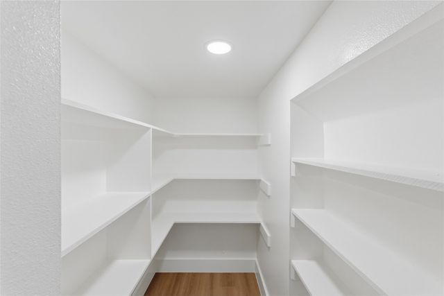 6030 Plum Dale Road, Dallas, TX 75241