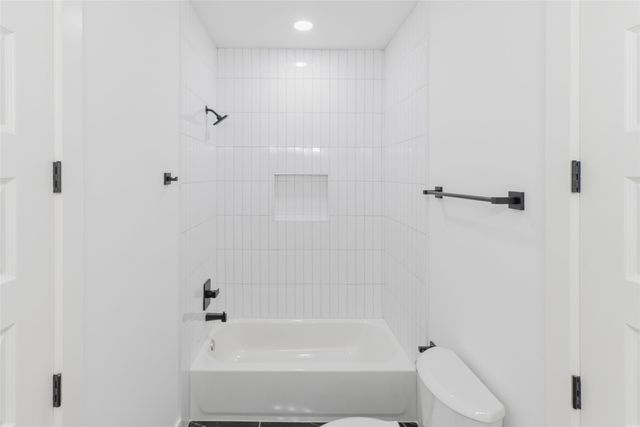 6030 Plum Dale Road, Dallas, TX 75241