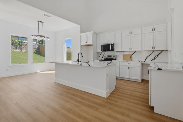 6030 Plum Dale Road, Dallas, TX 75241