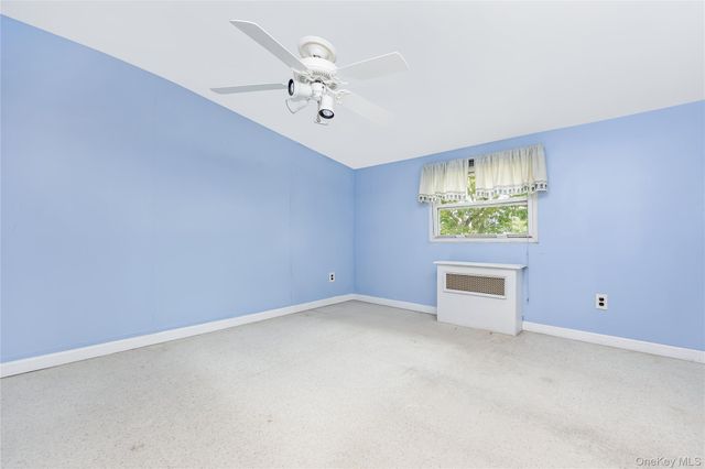 525 Beech Street, North Babylon, NY 11703