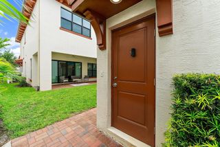 4084 Faraday Way, Palm Beach Gardens, FL 33418