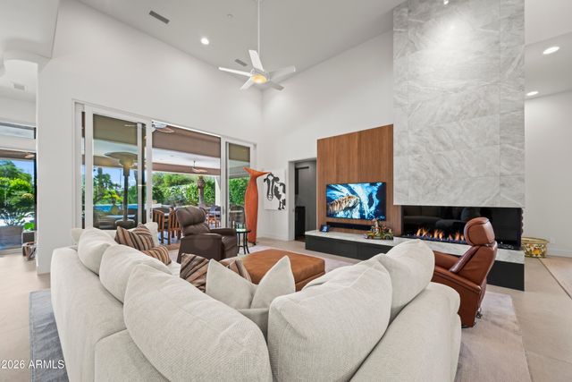 6931 E BRONCO Drive, Paradise Valley, AZ 85253