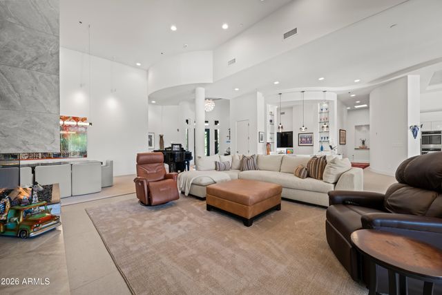 6931 E BRONCO Drive, Paradise Valley, AZ 85253