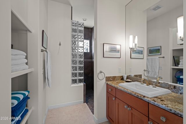 6931 E BRONCO Drive, Paradise Valley, AZ 85253