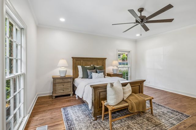 4111 Legend Hall Dr, Nashville, TN 37215
