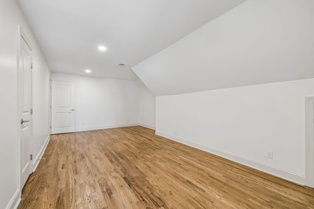 4111 Legend Hall Dr, Nashville, TN 37215