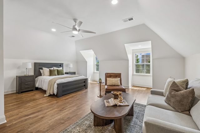4111 Legend Hall Dr, Nashville, TN 37215