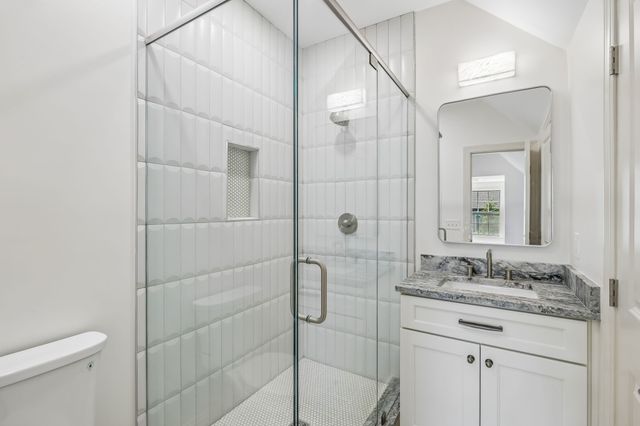 4111 Legend Hall Dr, Nashville, TN 37215