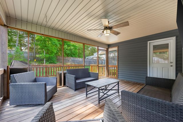 1316 Suzannas Cove NW, Cleveland, TN 37312