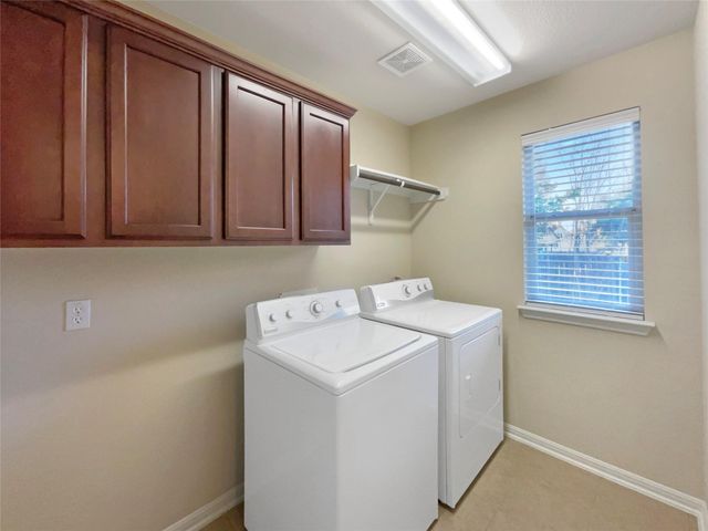 561 Bayou Bend DR, Buda, TX 78610