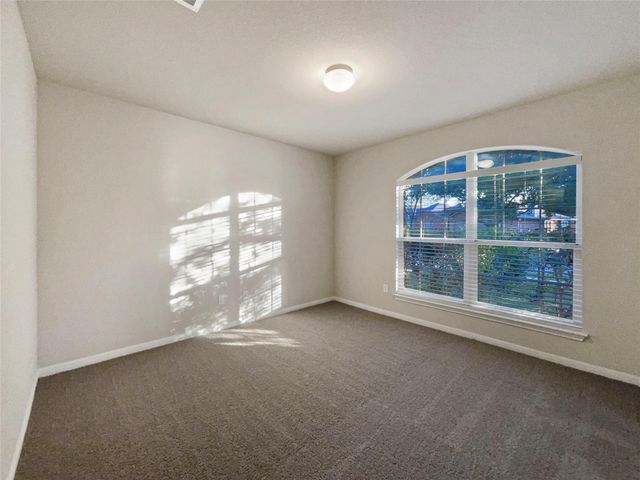 561 Bayou Bend DR, Buda, TX 78610