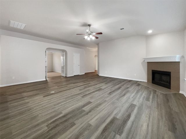 561 Bayou Bend DR, Buda, TX 78610