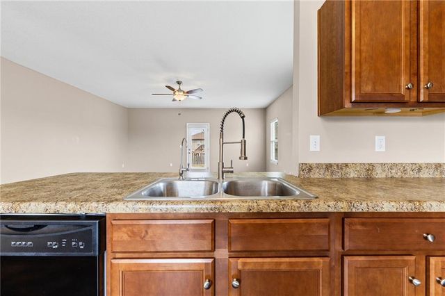 26186 W 141st Court, Olathe, KS 66061