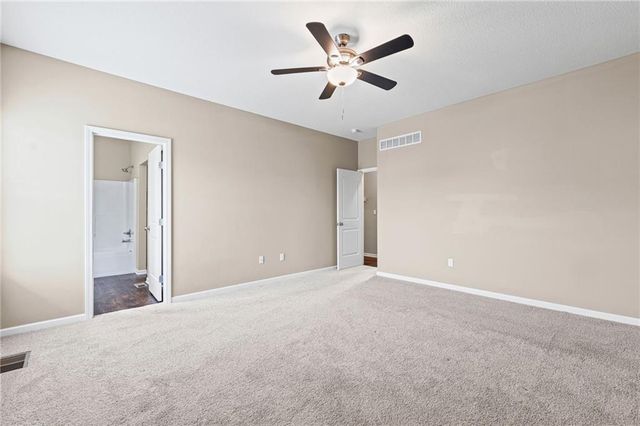 26186 W 141st Court, Olathe, KS 66061