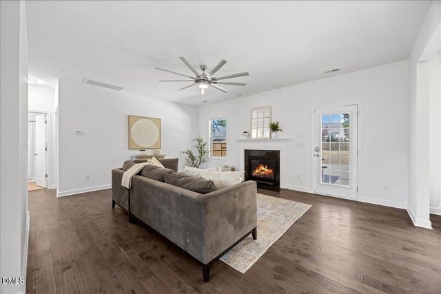 57 Seashore Point, Clayton, NC 27520