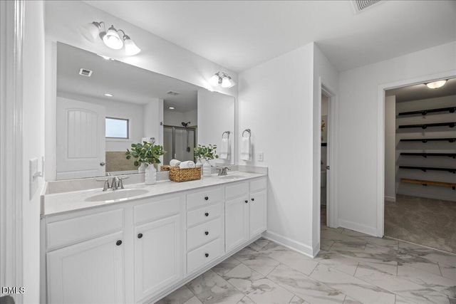 57 Seashore Point, Clayton, NC 27520