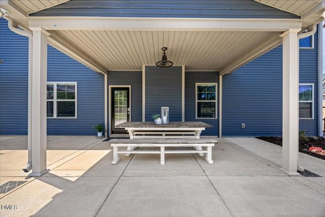 57 Seashore Point, Clayton, NC 27520