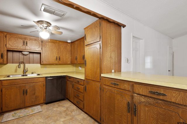 509 Park St., Gilmer, TX 75644