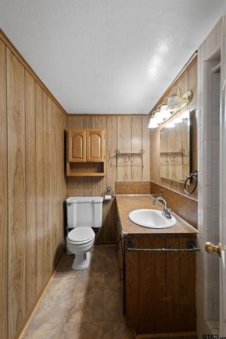 509 Park St., Gilmer, TX 75644