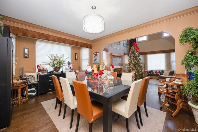 1680 Lake Avenue, Merrick, NY 11566