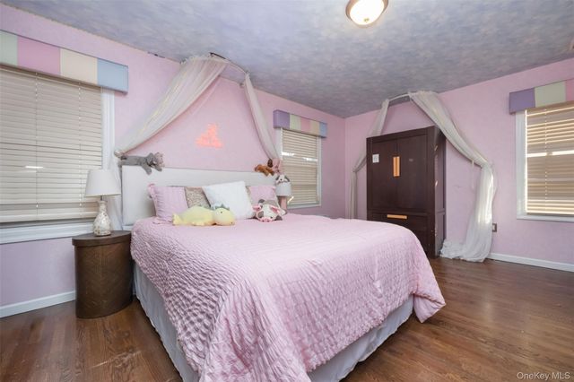 1680 Lake Avenue, Merrick, NY 11566