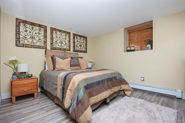 1680 Lake Avenue, Merrick, NY 11566