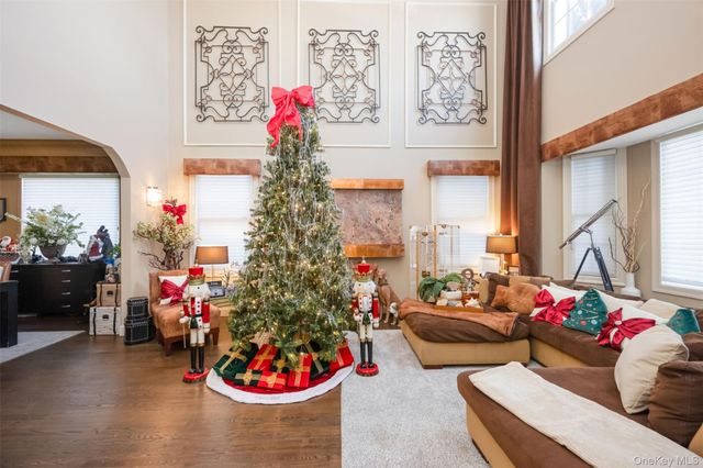 1680 Lake Avenue, Merrick, NY 11566