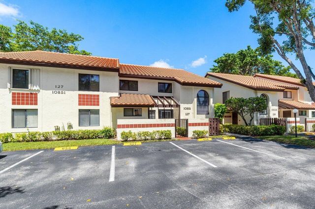 10851 Palm Lake Avenue 102, Boynton Beach, FL 33437