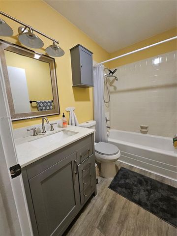 3015 SW 21st Ter 371B, Delray Beach, FL 33445
