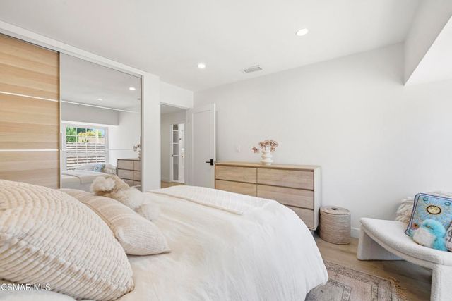 32038 Waterside Lane, Westlake Village, CA 91361