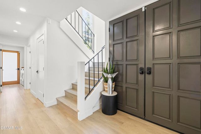 32038 Waterside Lane, Westlake Village, CA 91361