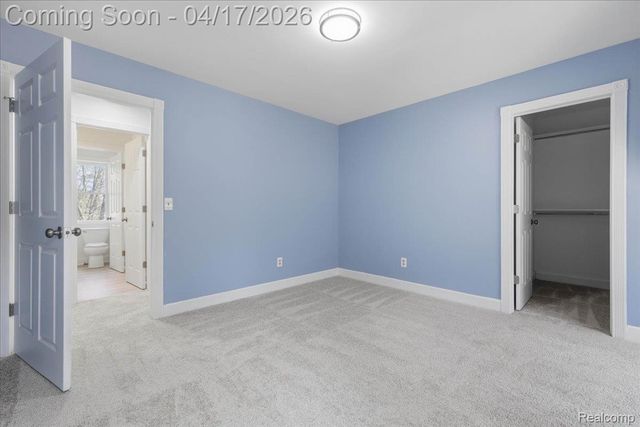 2222 S Hickory Ridge Trail, Milford Charter Township, MI 48380