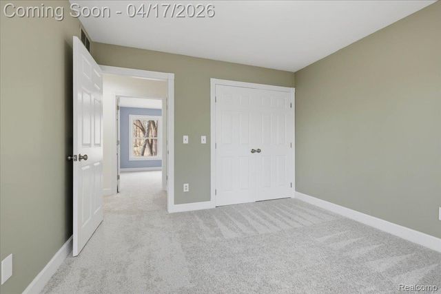 2222 S Hickory Ridge Trail, Milford Charter Township, MI 48380