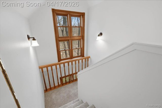 2222 S Hickory Ridge Trail, Milford Charter Township, MI 48380