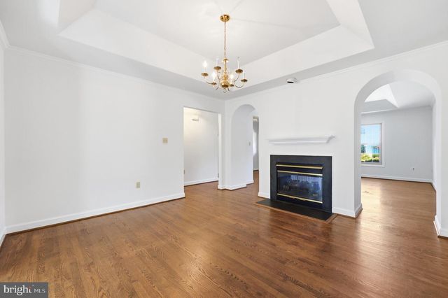 2417 BEAR DEN RD, Frederick, MD 21701