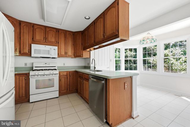2417 BEAR DEN RD, Frederick, MD 21701