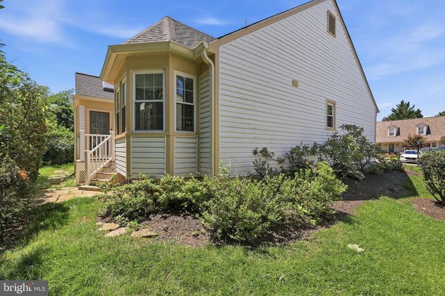 2417 BEAR DEN RD, Frederick, MD 21701