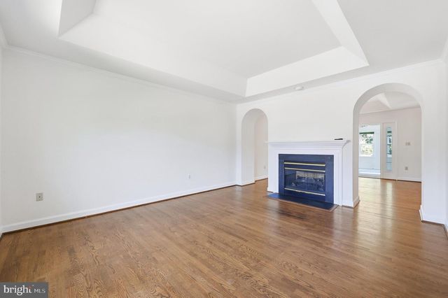 2417 BEAR DEN RD, Frederick, MD 21701