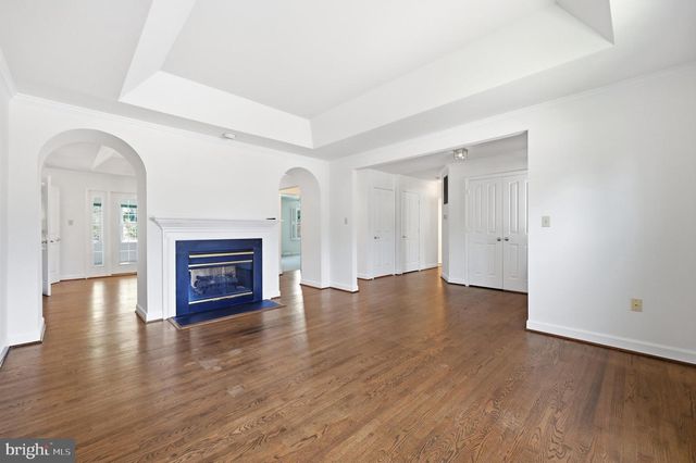 2417 BEAR DEN RD, Frederick, MD 21701