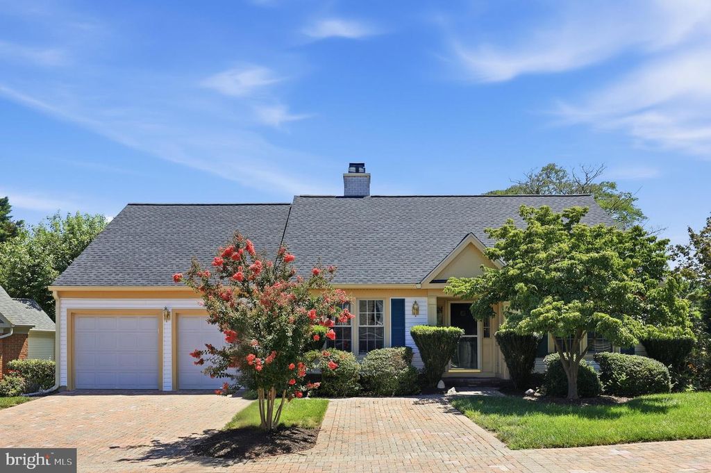 2417 BEAR DEN RD, Frederick, MD 21701