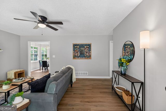 190 Killian Street, Canton, GA 30114