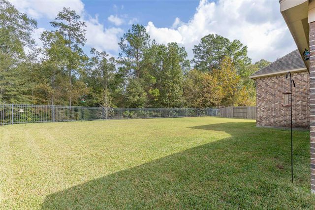 23439 Elmwood Bend Lane, New Caney, TX 77357