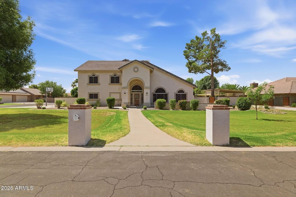 2263 E RIVERDALE Street, Mesa, AZ 85213 — photo 2